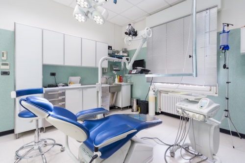 Foto Odontoiatri Associati - Dr. Marzadori, Dr. Stefani, Dr. Parini, Dr. Moretto