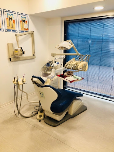 Foto Studio Dentistico Associato Mari Dr.ssa Alessandra e Basiglio Dr. Riccardo