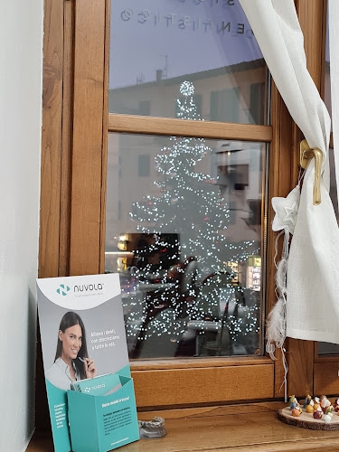 Foto Studio Dentistico Dott.ssa Virginia Mangiola