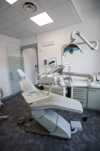 Foto Studio Dentistico EMME2 - M2