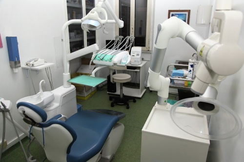 Foto Studio dentistico Dr. Santamaria - Dr. Rausa