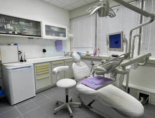 Foto Lombardo Dental - Dott.ssa Celeste Lombardo.