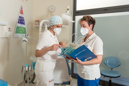 Foto Dentista Borgo San Lorenzo | Iris Compagnia Odontoiatrica