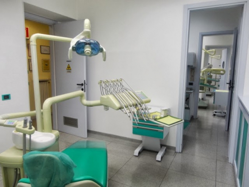 Foto Studio Dentistico Dott. Guala Fabrizio Foto Studio Dentistico Dott. Guala Fabrizio