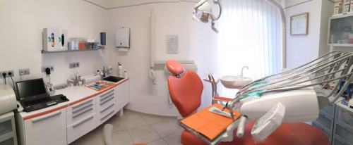 Foto Studio Odontoiatrico Dr.Ramponi Dr. Pelagatti