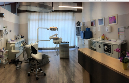 Foto Poliambulatorio Odontoiatrico Di Cene