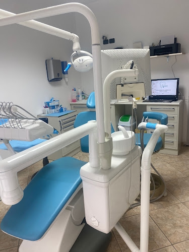 Foto Studio Dentistico Dott. Arena Francesco e Arena Azzurra
