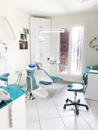 Foto Studio Dentistico Capanni Dr. Donatella