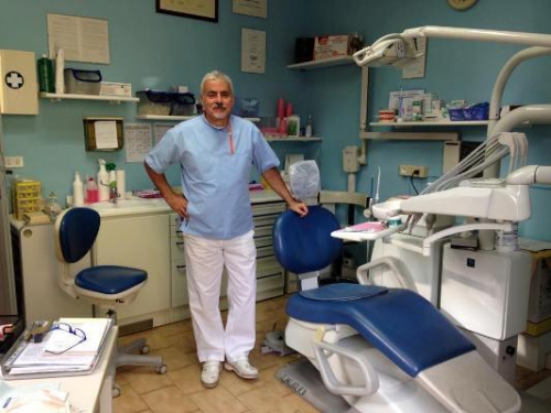 Foto Studio Dentistico Gaibazzi Dr. Stefano