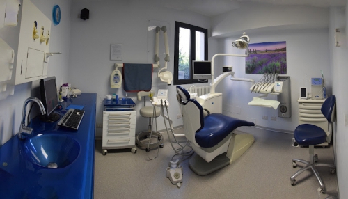 Foto Studio dentistico Dr. Luciano Zucconi