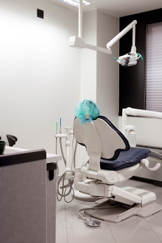 Foto Studio Odontoiatrico Associato Dott. Toia e Dott. Raimondi