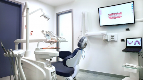 Foto Studio Dentistico Kok Clinic - dottori Kok - De Vecchi - Dusi