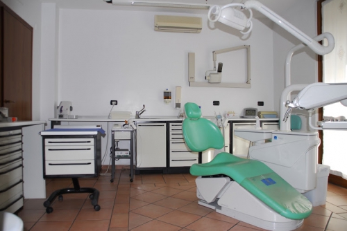 Foto Ambulatorio Odontoiatrico Dott. Alessandro Napolitano