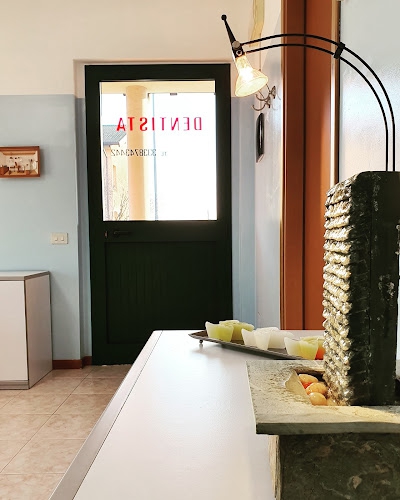 Foto Dott. Zappia Fernando - Studio Dentistico