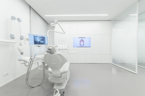 Foto Studio Odontoiatrico Specialistico Giunta Mirabella