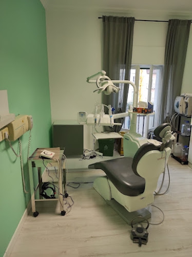 Foto STUDIO DENTISTICO Dr.Berardino Giuliani Foto STUDIO DENTISTICO Dr.Berardino Giuliani